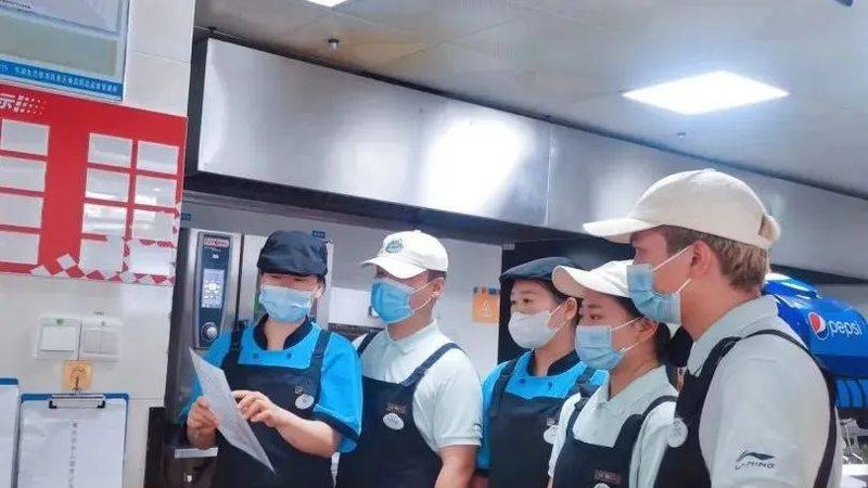 膨化食品保质期六个月正常吗