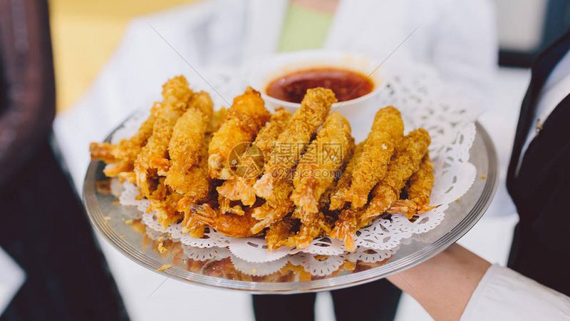 预制菜料理包加盟代理：揭秘其背后的行业趋势与加盟要点